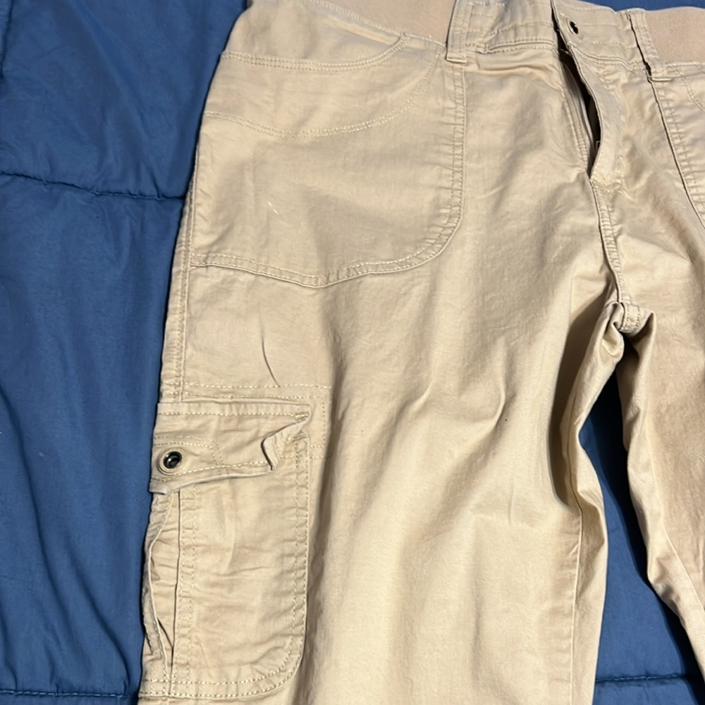 Pants - Picture 2 of 3